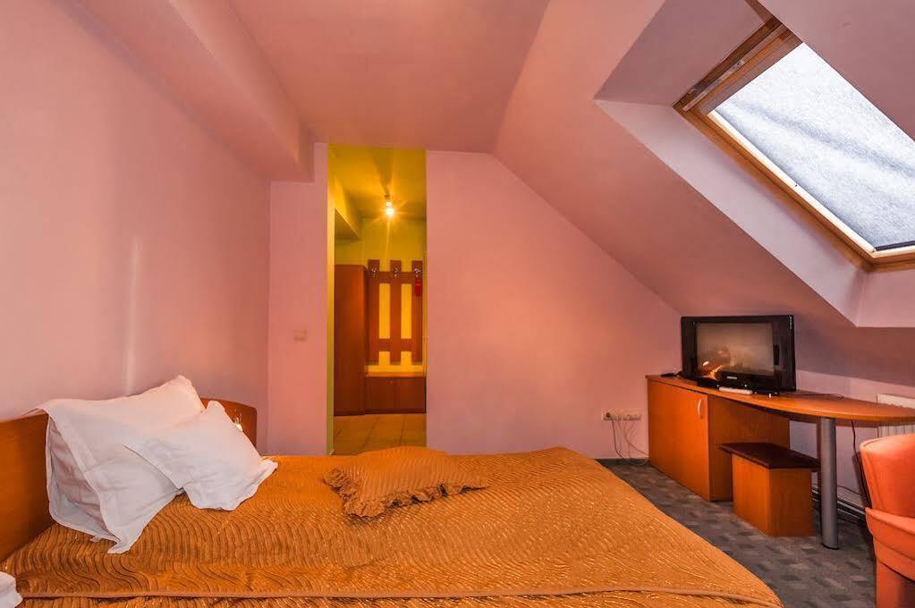 Aparthotel Sighisoara Ngoại thất bức ảnh